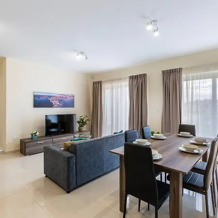 Designer 3br Home, W/ Lovely Views & Wifi By 360 Estates Διαμέρισμα