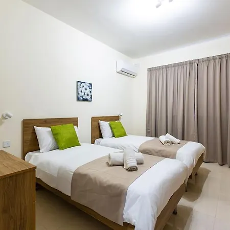 Designer 3br Home, W/ Lovely Views & Wifi By 360 Estates *