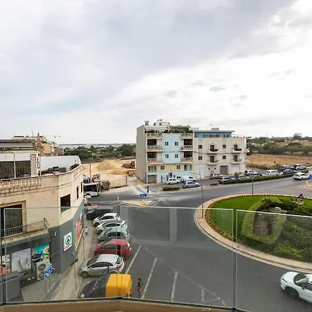 Designer 3br Home, W/ Lovely Views & Wifi By 360 Estates