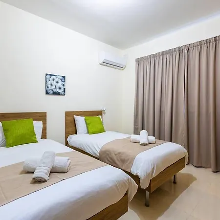 Apartment Designer 3br Home, W/ Lovely Views & Wifi By 360 Estates *
