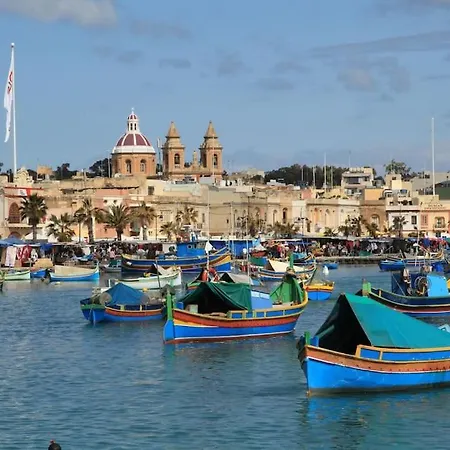 아파트 Designer 3br Home, W/ Lovely Views & Wifi By 360 Estates