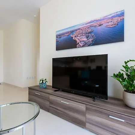 Designer 3br Home, W/ Lovely Views & Wifi By 360 Estates Appartement Marsaxlokk