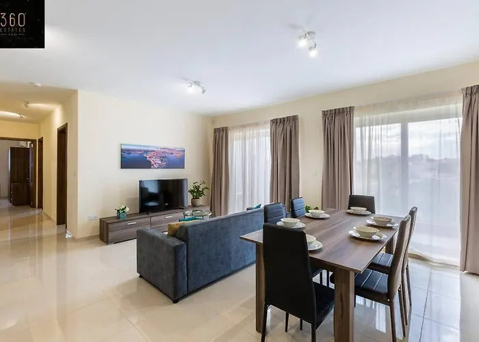 Designer 3br Home, W/ Lovely Views & Wifi By 360 Estates Appartement