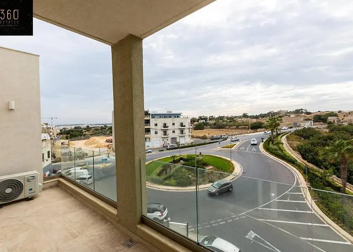 Designer 3br Home, W/ Lovely Views & Wifi By 360 Estates Daire *