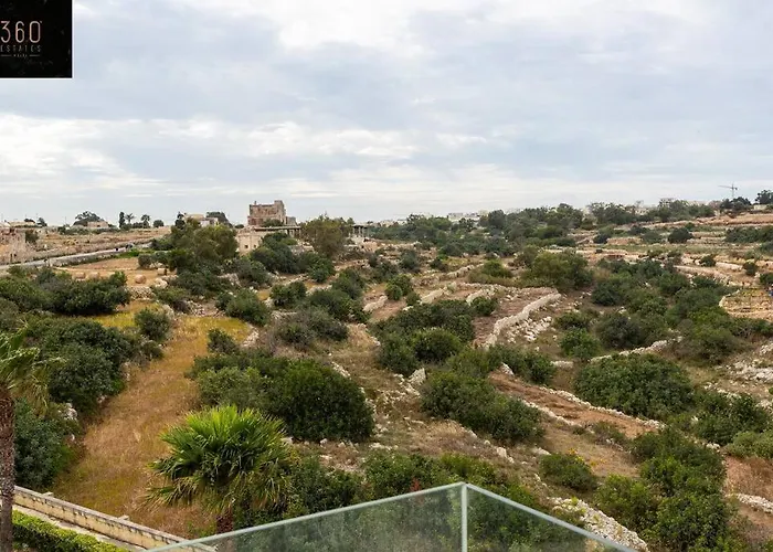 Designer 3br Home, W/ Lovely Views & Wifi By 360 Estates *