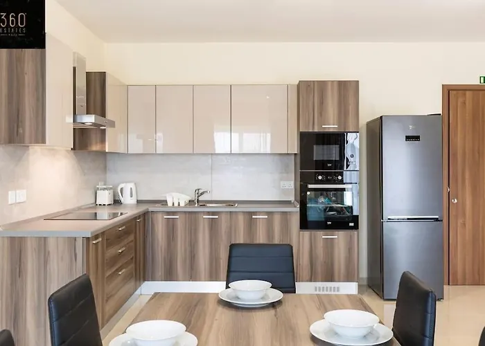 Designer 3br Home, W/ Lovely Views & Wifi By 360 Estates Appartement Marsaxlokk