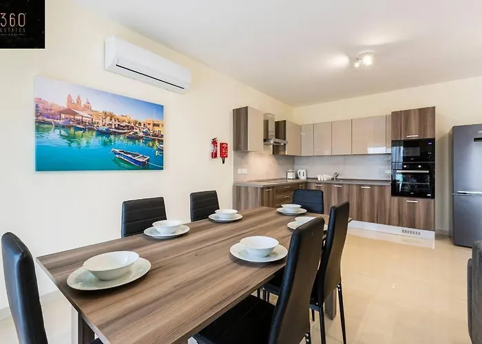 Designer 3br Home, W/ Lovely Views & Wifi By 360 Estates Appartement *