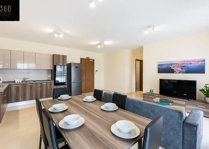 Designer 3br Home, W/ Lovely Views & Wifi By 360 Estates Daire Marsaxlokk