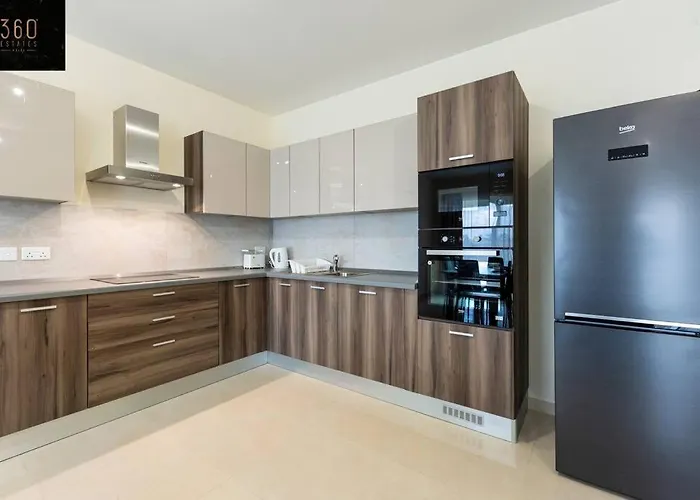 Designer 3br Home, W/ Lovely Views & Wifi By 360 Estates *