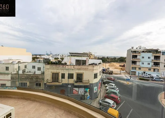 Designer 3br Home, W/ Lovely Views & Wifi By 360 Estates *