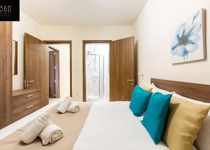 Designer 3br Home, W/ Lovely Views & Wifi By 360 Estates Appartement Marsaxlokk